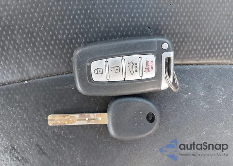 2013 Hyundai Sonata Limited 2.0T z USA, uszkodzony, nr VIN 5NPEC4AB7DH671159